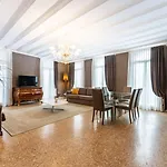 San Teodoro Palace - Luxury Appartamento *