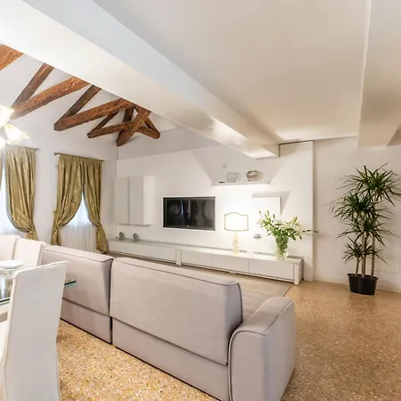 Lägenhet San Teodoro Palace - Luxury *