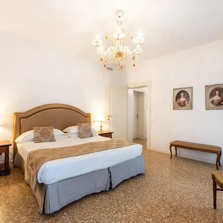 San Teodoro Palace - Luxury Apartamento *