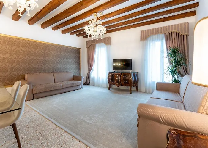 San Teodoro Palace - Luxury Appartement