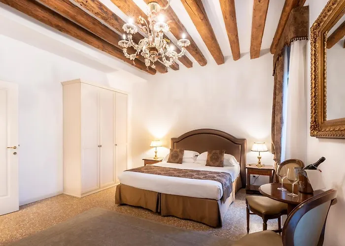 San Teodoro Palace - Luxury * Venise