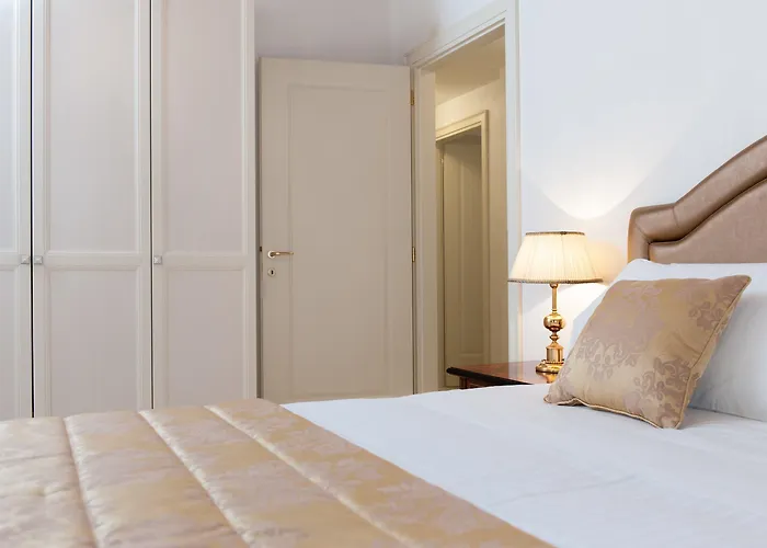 San Teodoro Palace - Luxury *