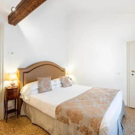 San Teodoro Palace - Luxury *