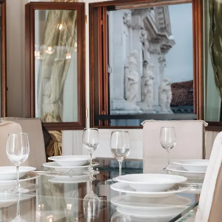 San Teodoro Palace - Luxury Apartments Apartment *