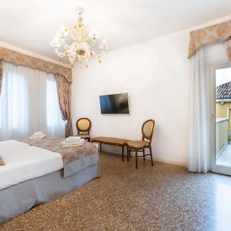San Teodoro Palace - Luxury *
