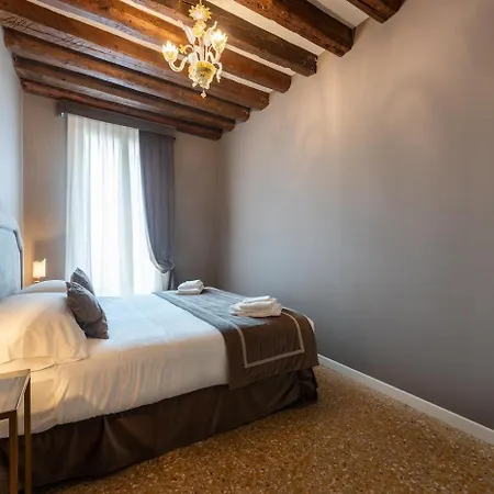 San Teodoro Palace - Luxury Venezia